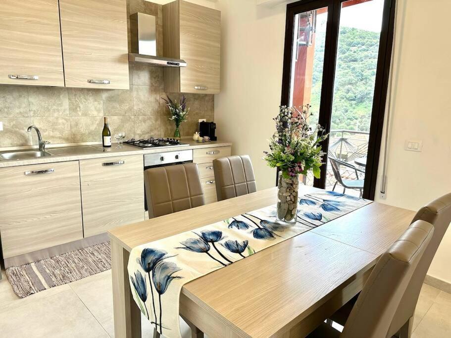 Апартаменты Josef House Graniti Экстерьер фото